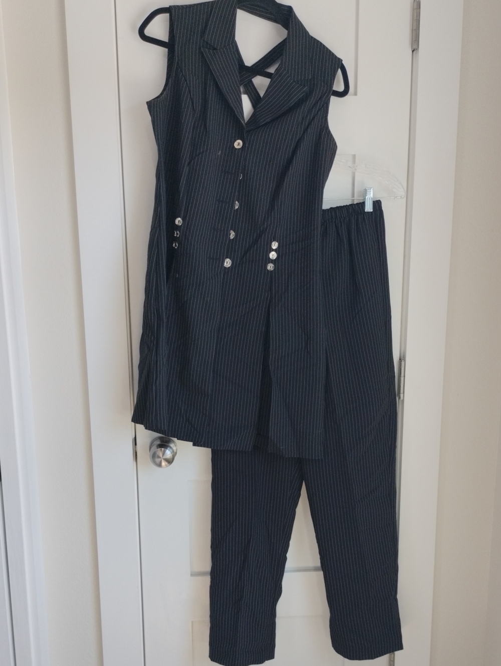 Sleeveless Pinstripe Vest & Pants Set - Black